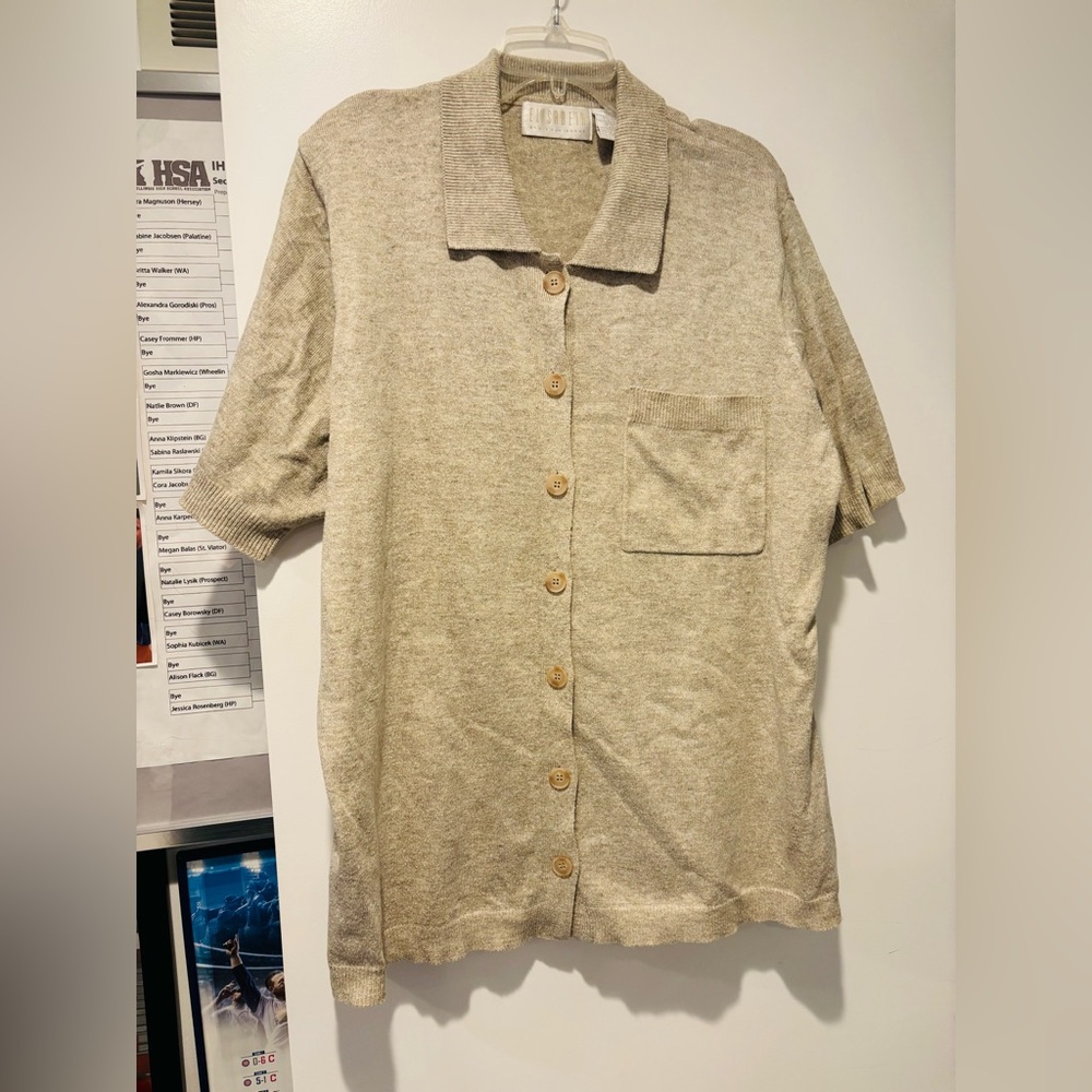 LIZ CLAIBORNE Beige Knit Collar Shirt